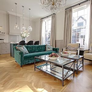 Two-Bedroom Suite Apartment